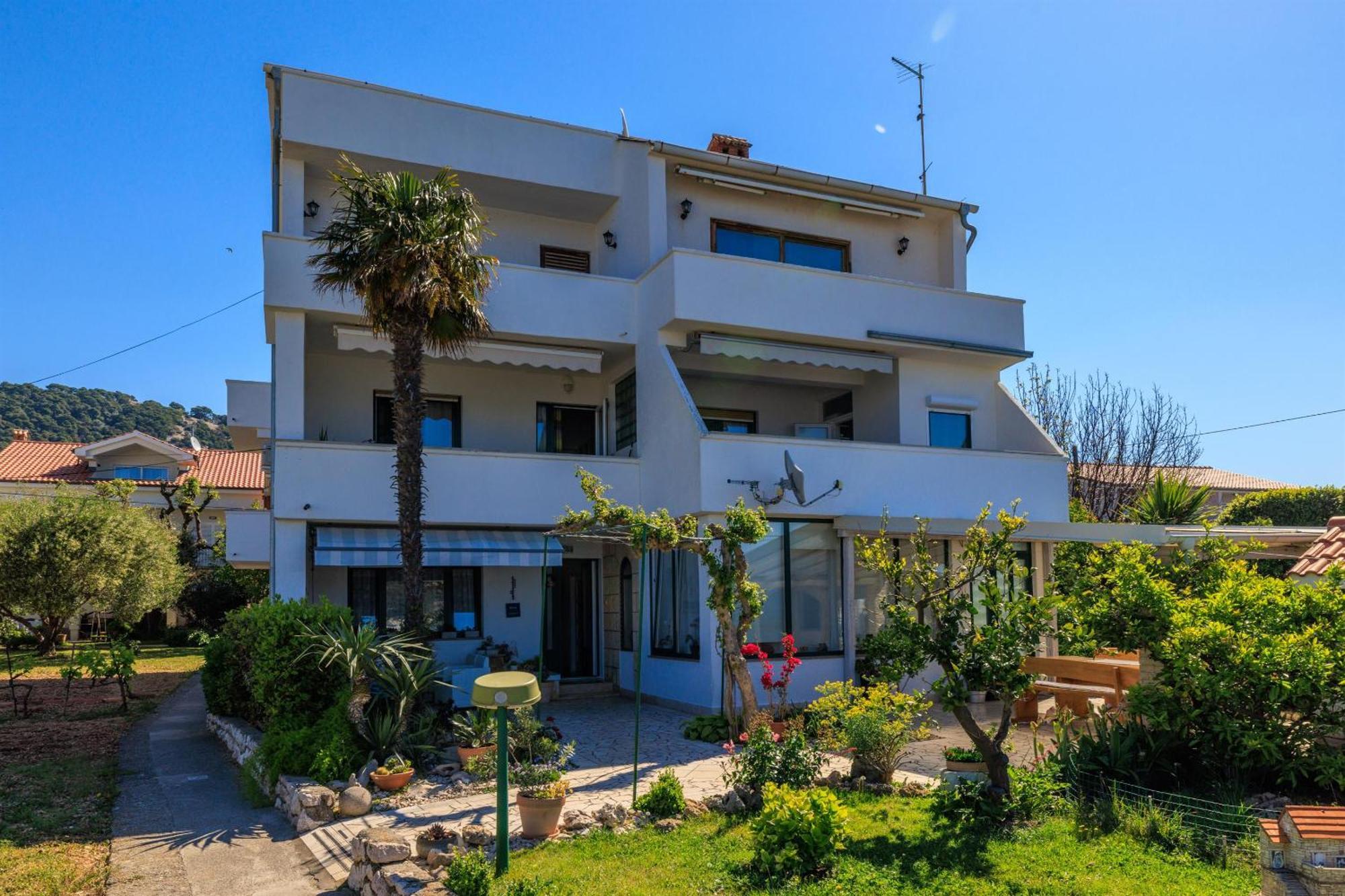 Apartments Near The Sea Barbat Barbat na Rabu Dış mekan fotoğraf