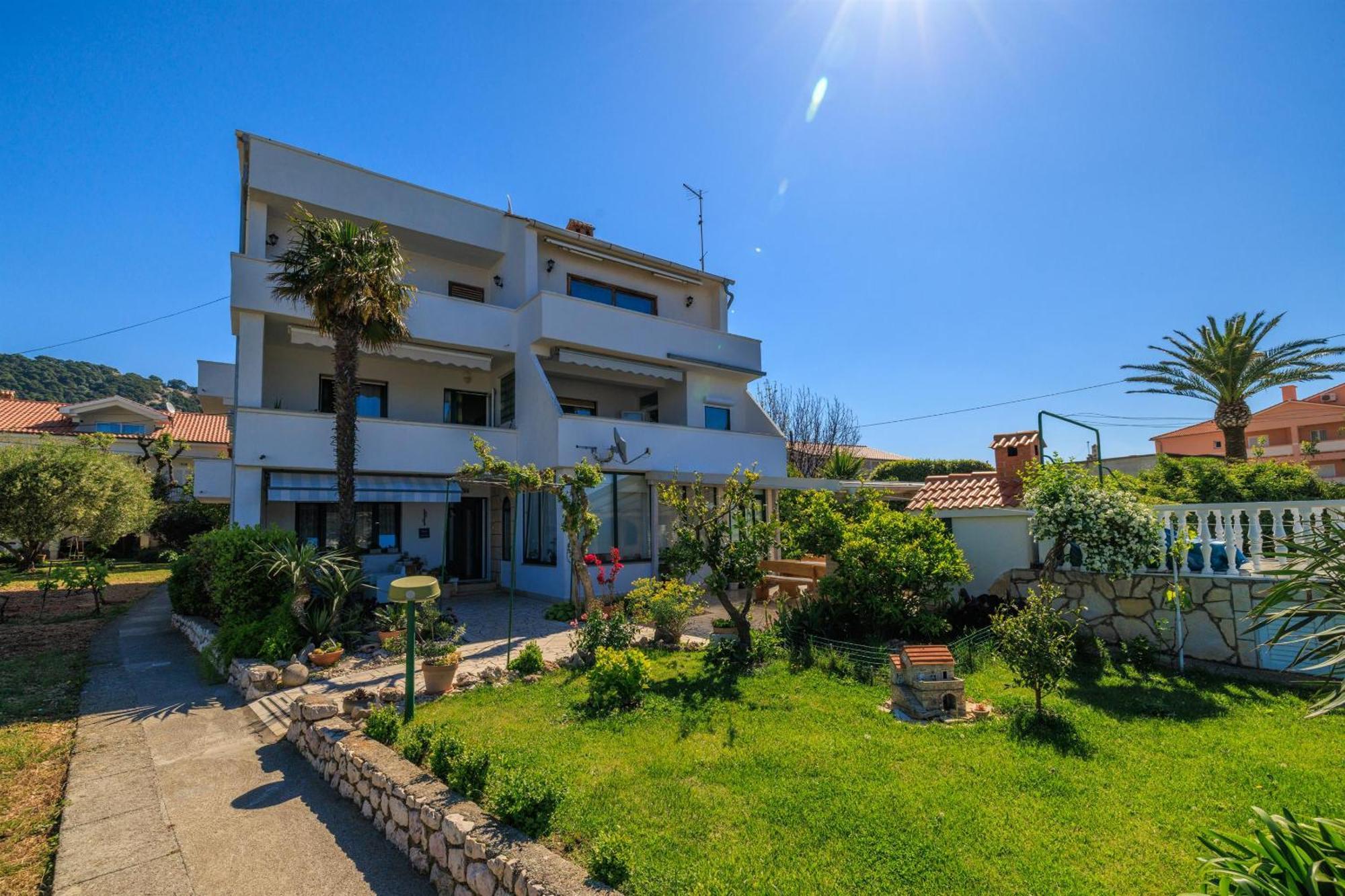 Apartments Near The Sea Barbat Barbat na Rabu Dış mekan fotoğraf